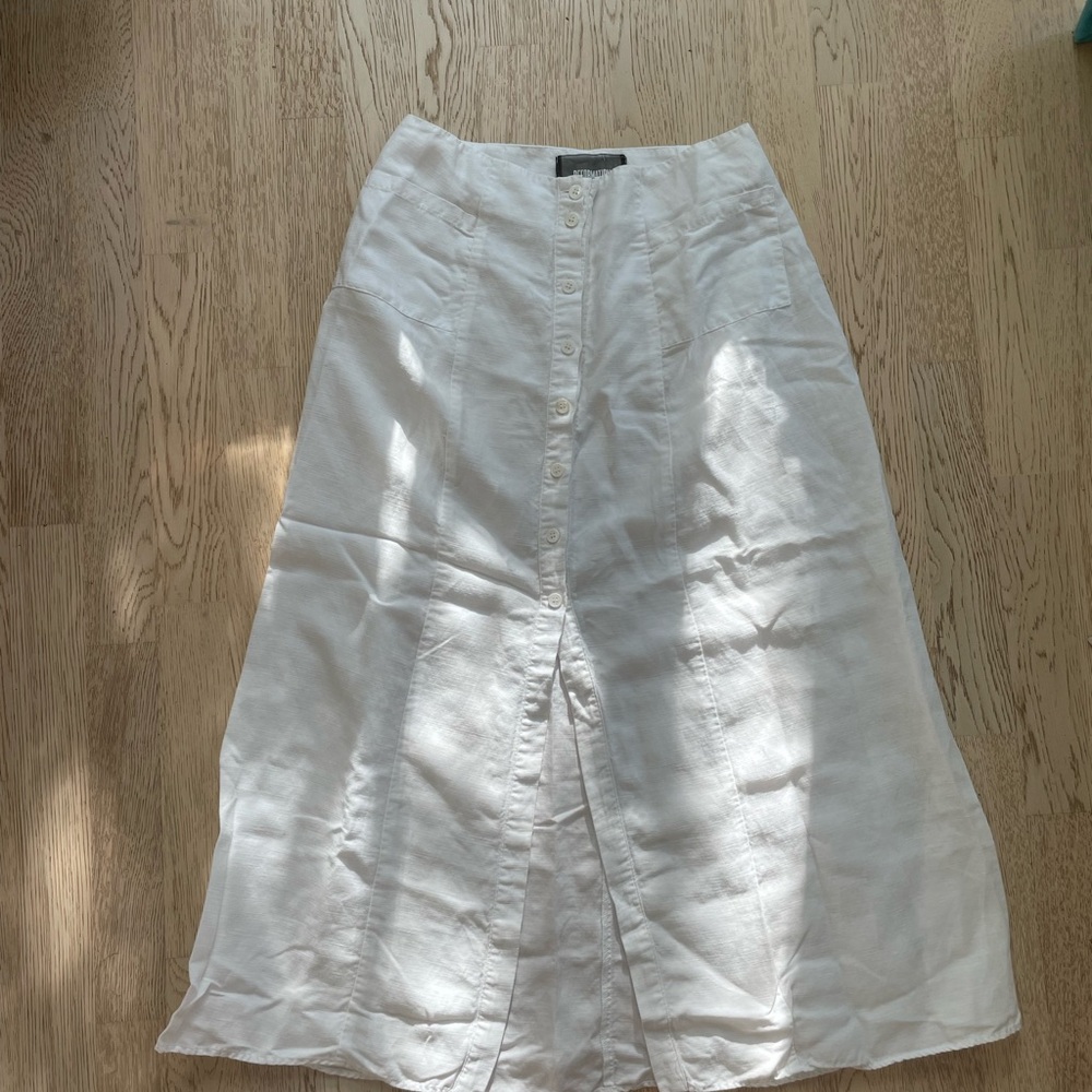 Reformation White Linen A-Line Midi Skirt with Slit